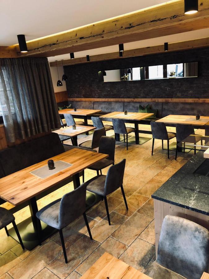 Ferienhaus Hotel Roesslwirt Kirchberg in Tirol Exteriör bild