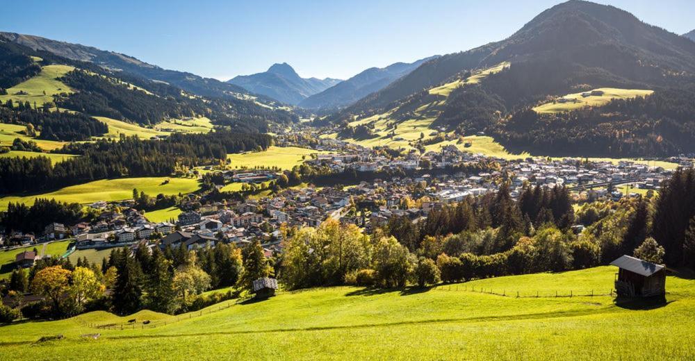 Ferienhaus Hotel Roesslwirt Kirchberg in Tirol Exteriör bild